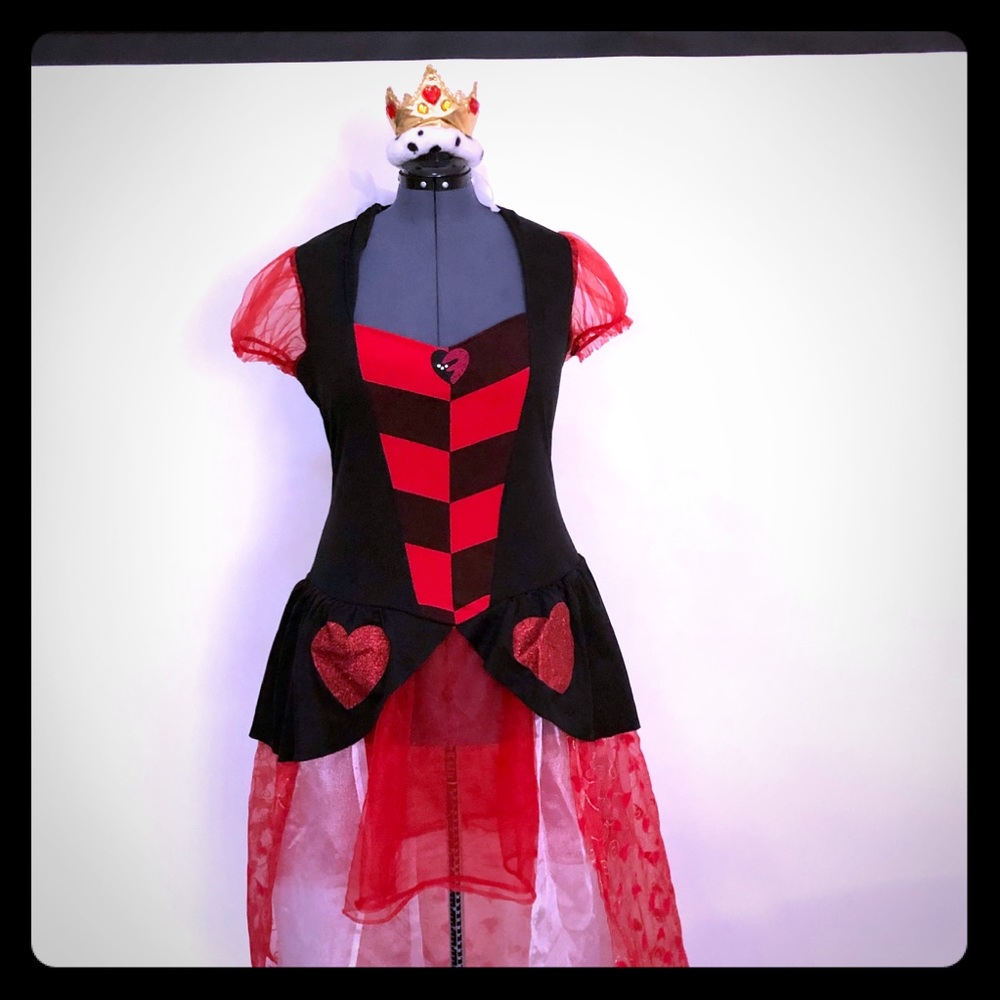 Queen of hearts and Guard Costume! One of a kind!